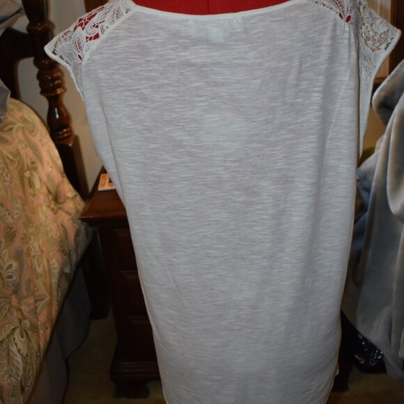 top - Picture 4 of 5